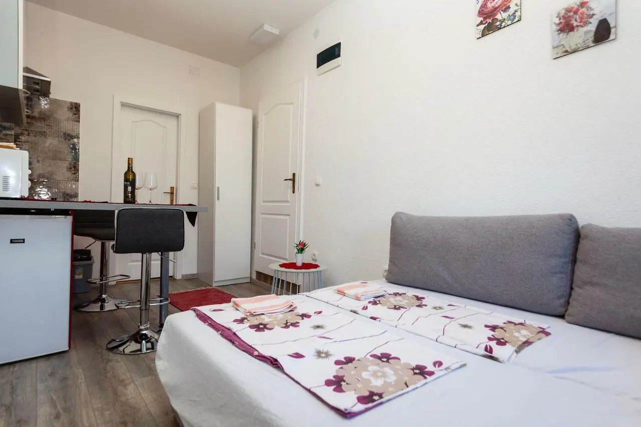 Lighthouse Rijeka Apartment